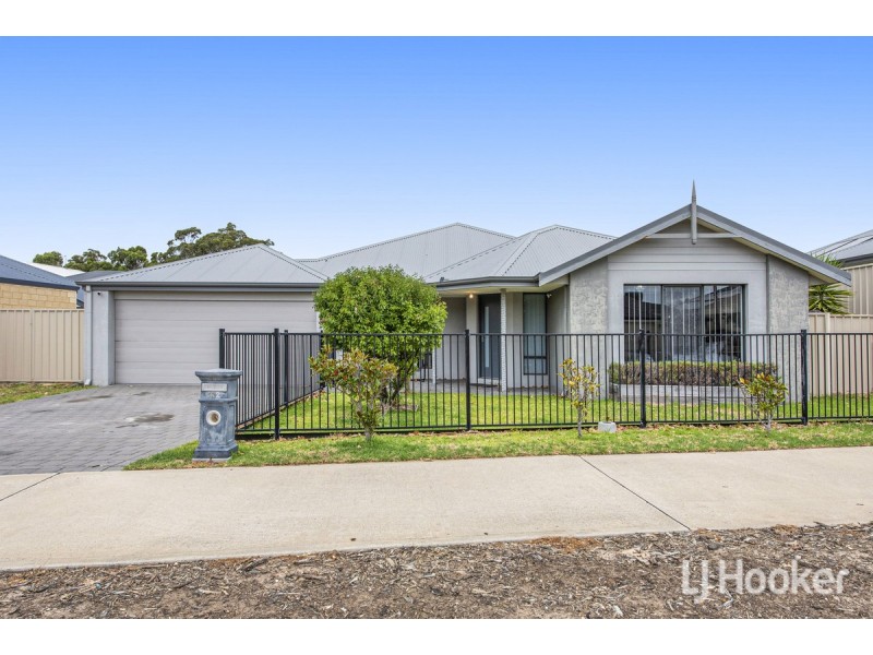 32 Cimarron Edge, Meadow Springs WA 6210