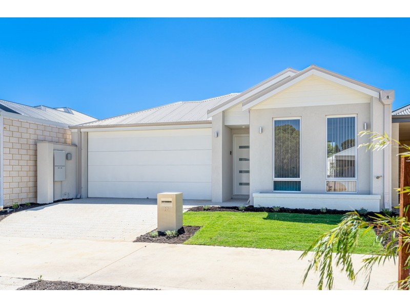 17 Kadara Street, Rockingham WA 6168
