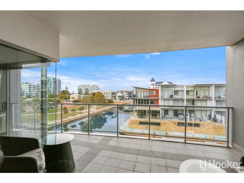 18/3 The Palladio, Mandurah WA 6210