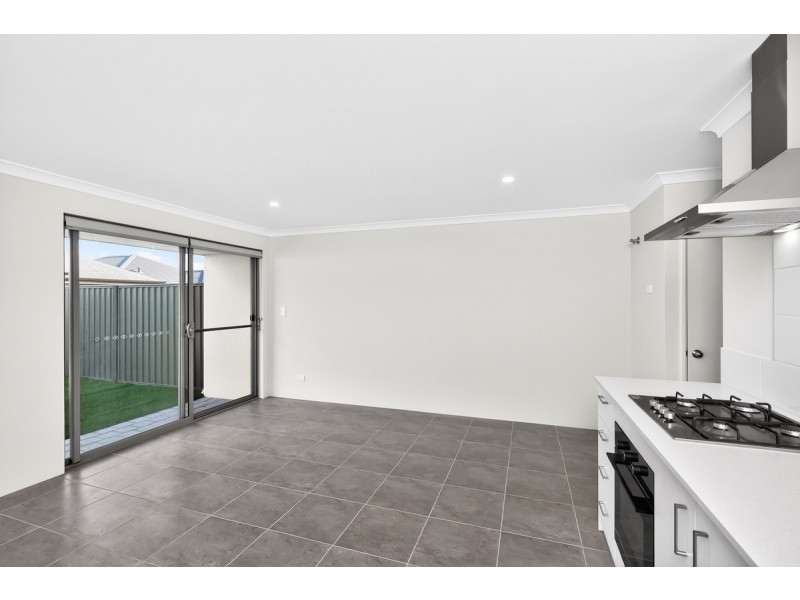 30A Brumlow Way, Lakelands WA 6180