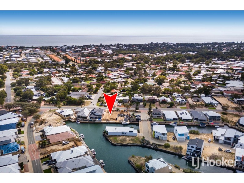 89 Queen Parade, Wannanup WA 6210