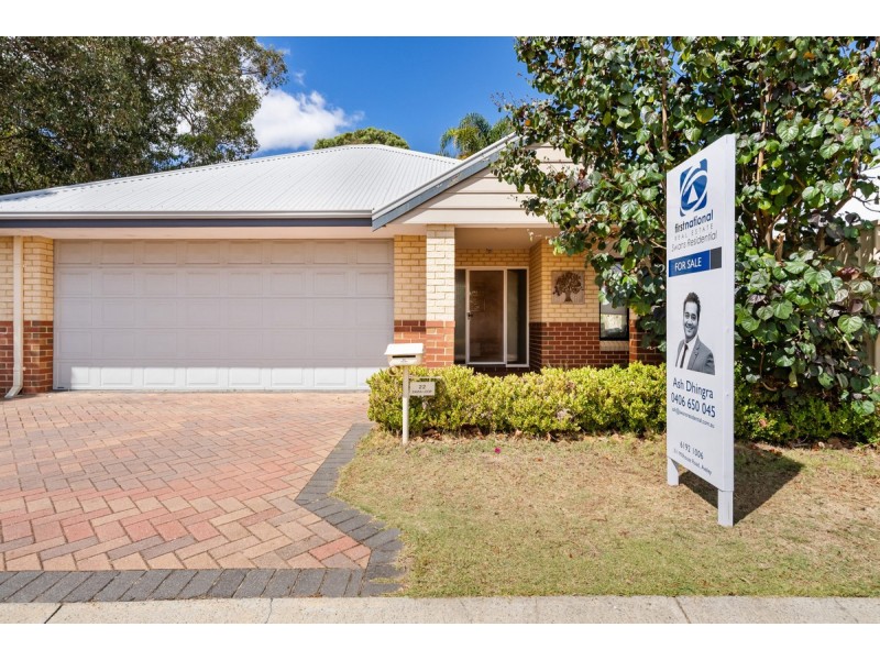 22 Zamia Loop, Wannanup WA 6210