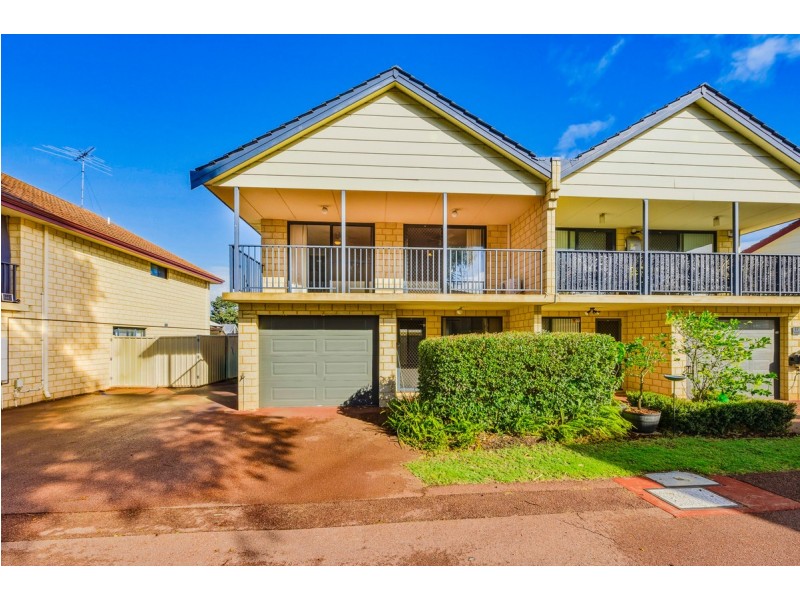 18/70 Waldron Boulevard, Greenfields WA 6210