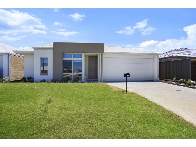 19 Asbury Road, Madora Bay WA 6210