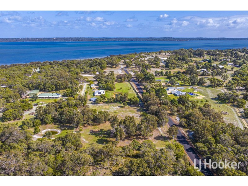 7 Pioneer Place, Birchmont WA 6214