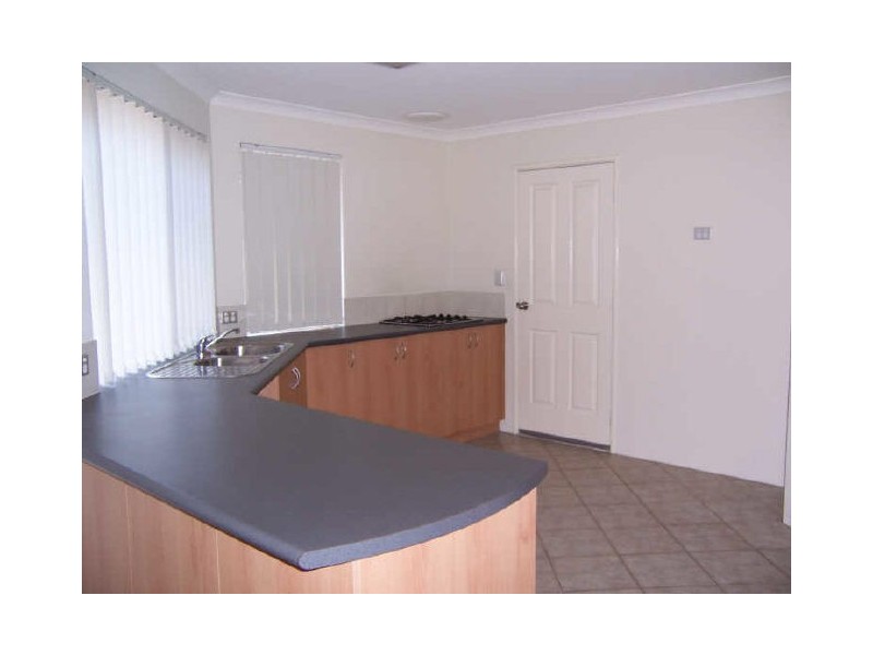 7 Chyverton Corner, Erskine WA 6210