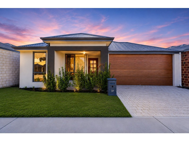 37 Stringybark Loop, Coodanup WA 6210