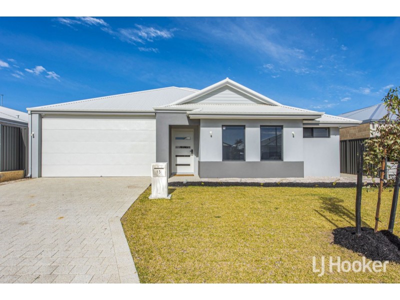 13 Segundo Street, Madora Bay WA 6210