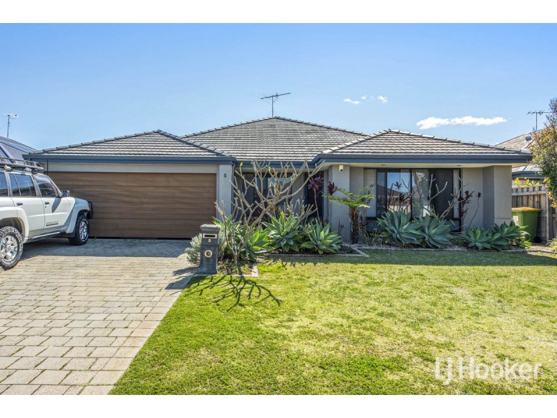 5 Marsdenia Road, Halls Head WA 6210