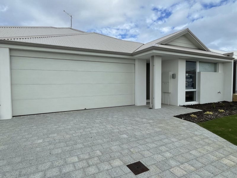 43 Coronado Way, Madora Bay WA 6210