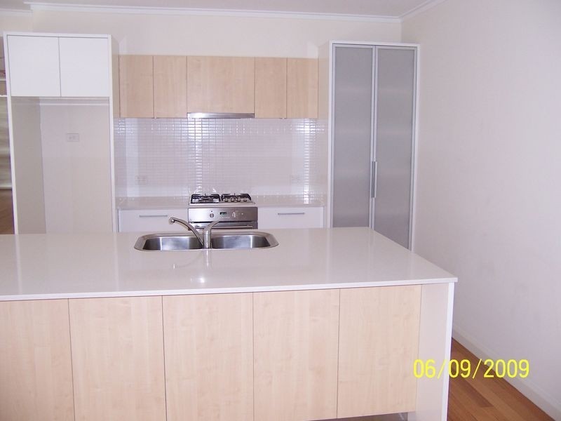 24 Malone Loop, Meadow Springs WA 6210