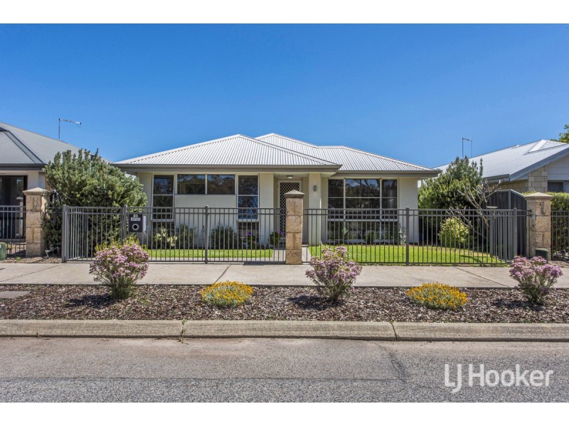 14 Lukin Loop, Pinjarra WA 6208