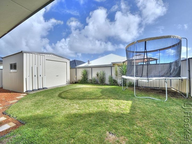 25 Nankeen Approach, Dudley Park WA 6210