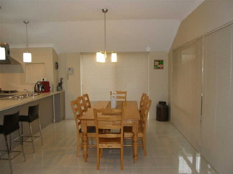 8 Mandjar Lane, Wannanup WA 6210