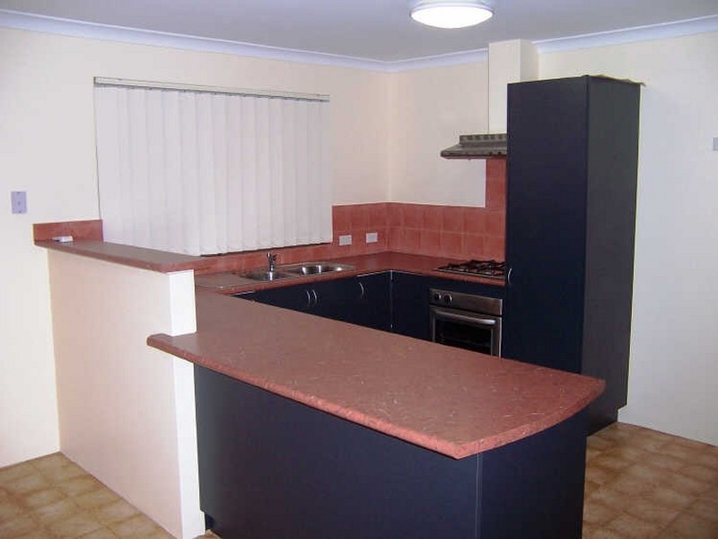 3 Saffron Loop, Falcon WA 6210