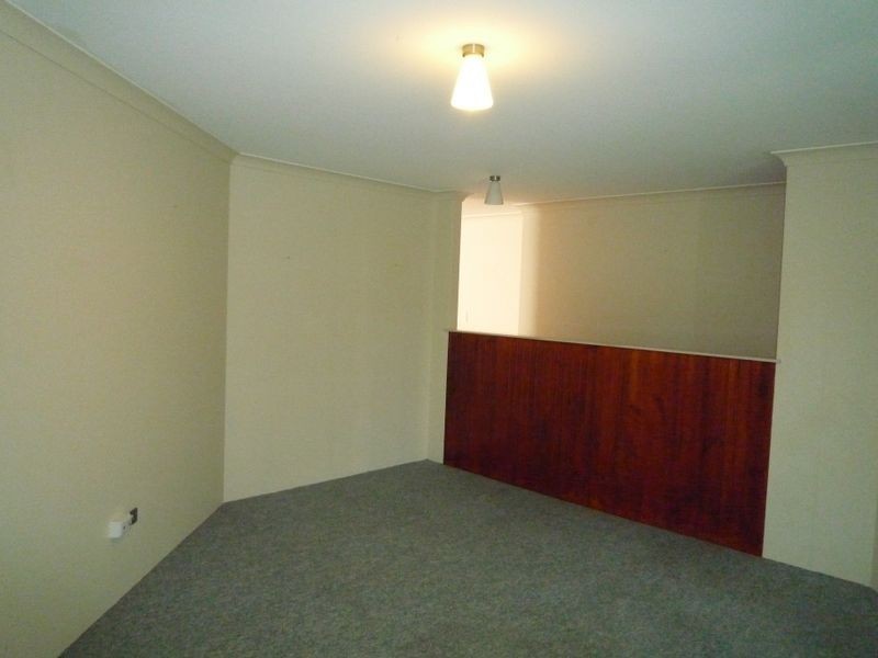 9 Appressa Place, Greenfields WA 6210