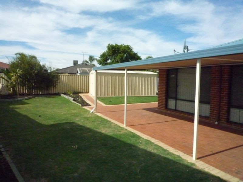 9 Appressa Place, Greenfields WA 6210