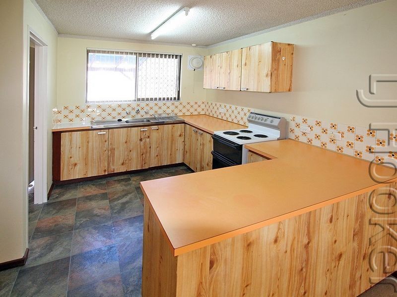 14/35B Halls Head Parade, Halls Head WA 6210
