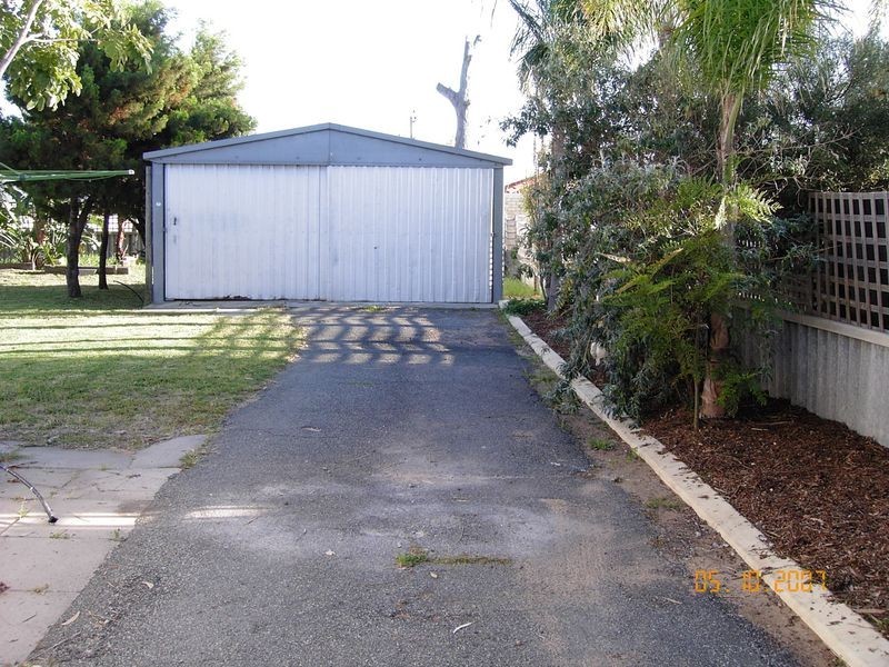 64 Davey Street, Mandurah WA 6210