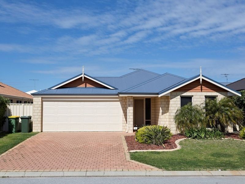16 Heyerdahl Way, Dudley Park WA 6210