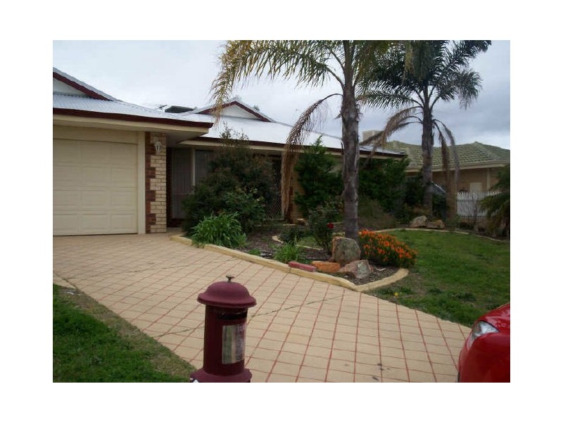 10 Augusta Mews, Meadow Springs WA 6210