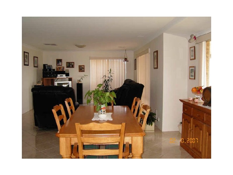 60 Sunset Circle, Pinjarra WA 6208