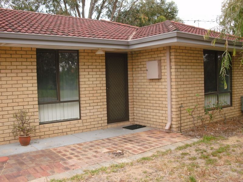 2 Dundas Place, Greenfields WA 6210