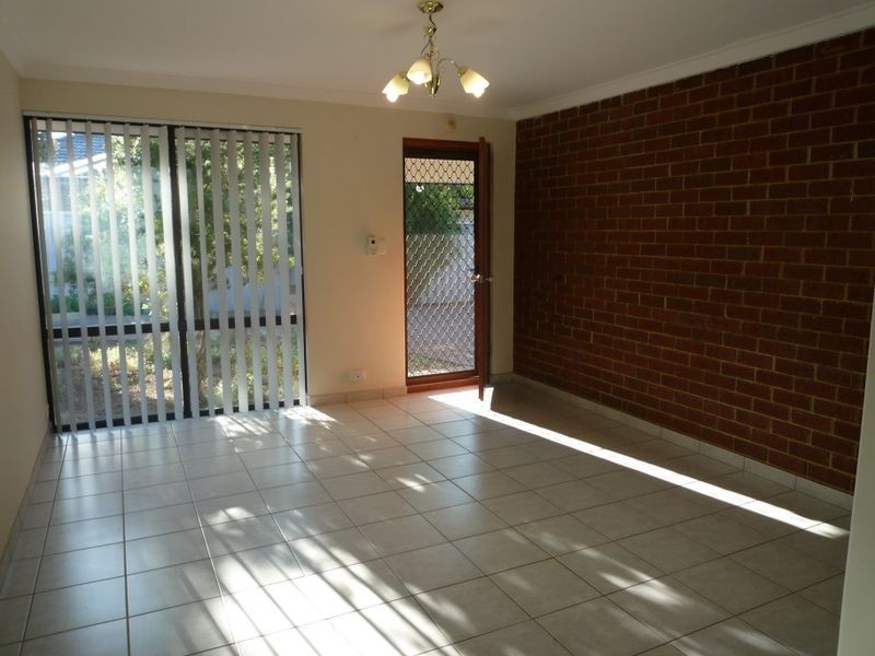 2/24 Hall Street, Mandurah WA 6210