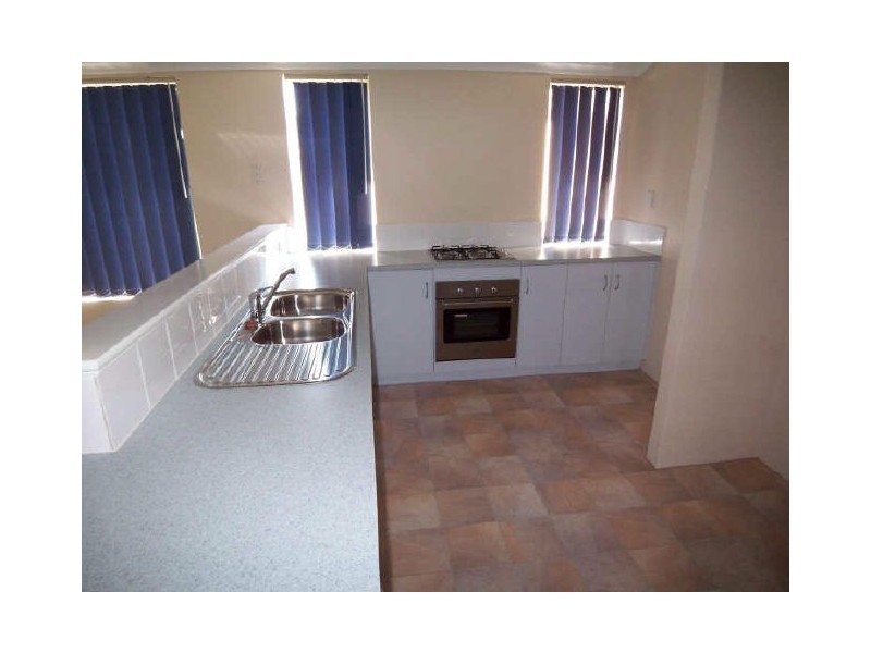 29 Albina Chase, Lakelands WA 6210