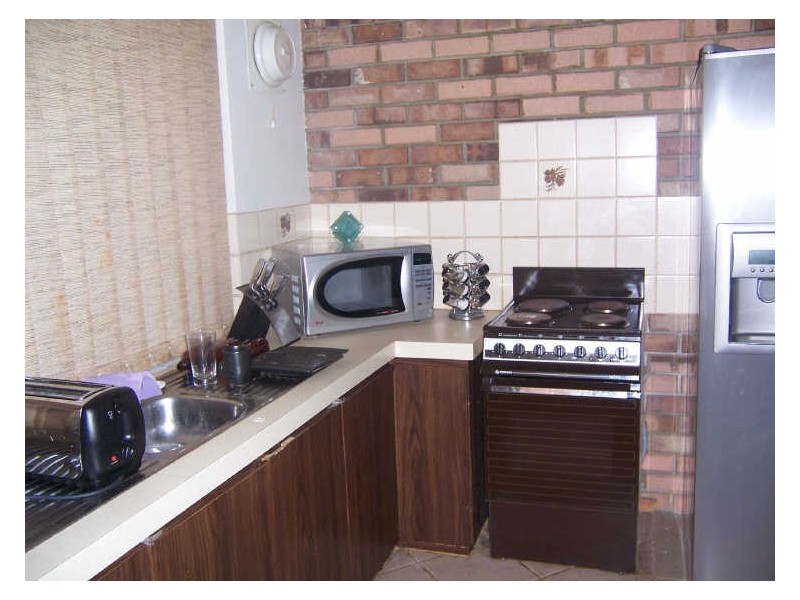 2/15 Newstead Close, Halls Head WA 6210