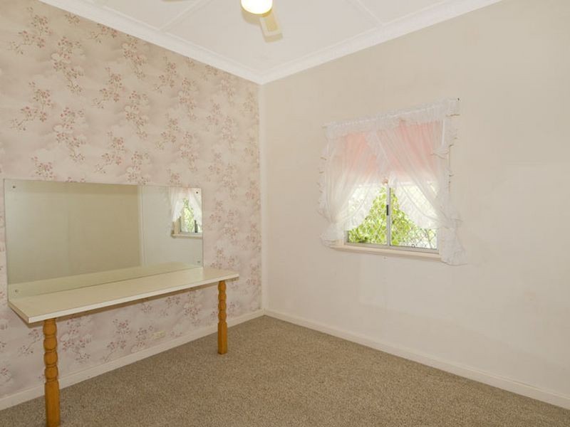 13 Hackett Street, Mandurah WA 6210