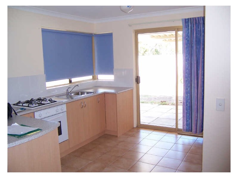 19 Murdoch Drive, Greenfields WA 6210