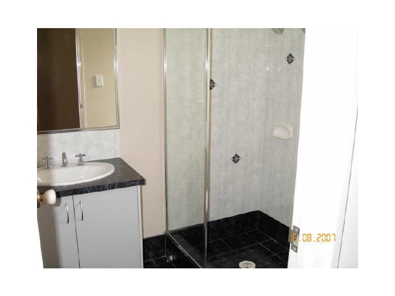 16 Royston Way, Lakelands WA 6210