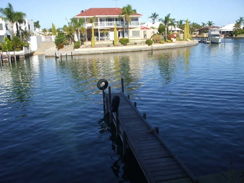 78 Waterside Drive, Dudley Park WA 6210