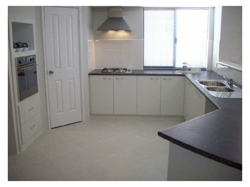 33 Seascapes Boulevard, Halls Head WA 6210