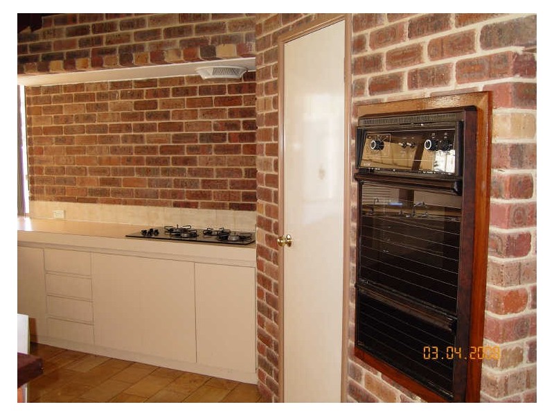 19 Gilmore Street, Madora Bay WA 6210