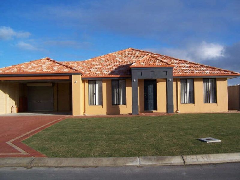 2 Beacon Way, Singleton WA 6175