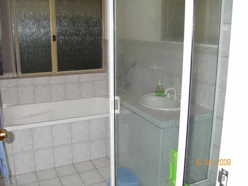 3 Spyglass Rise, Halls Head WA 6210