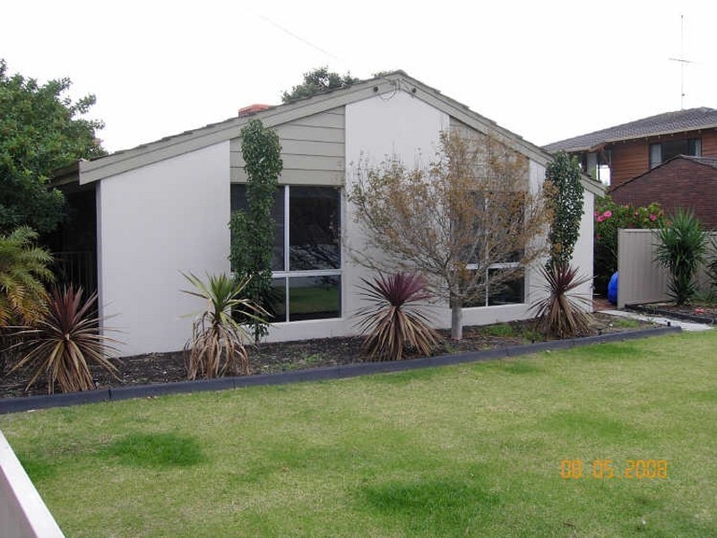 a/2 Hickman Road, Silver Sands WA 6210