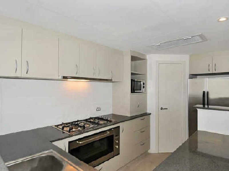 6/1 Breakwater Parade, Mandurah WA 6210