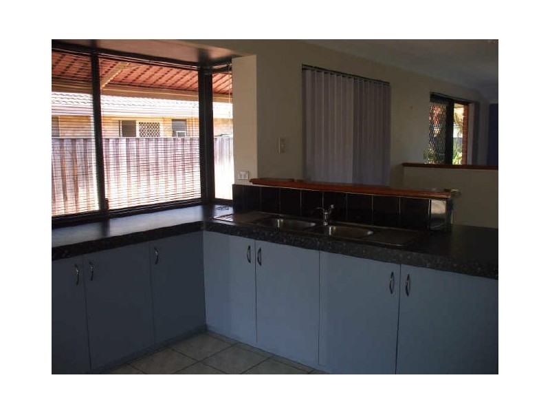 27 Grandmere Parade, Meadow Springs WA 6210