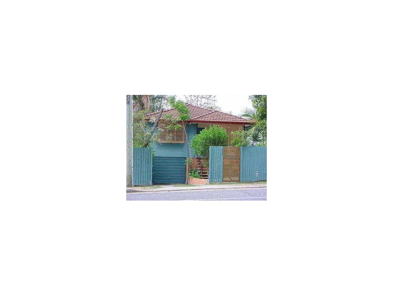 154 Macrossan Avenue, Norman Park QLD 4170