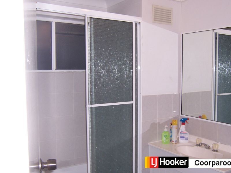 4/9 Ninth Avenue, Coorparoo QLD 4151