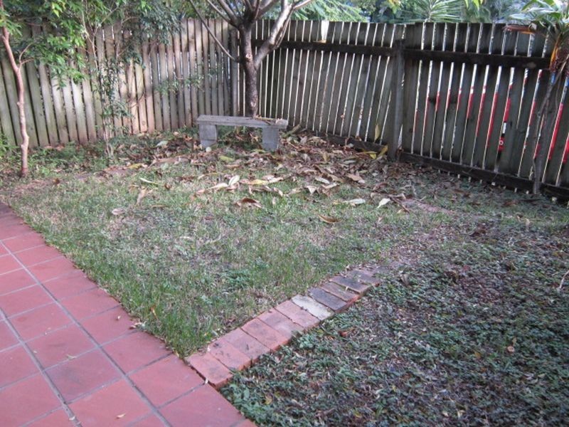 1/70 Jellicoe Street, Coorparoo QLD 4151