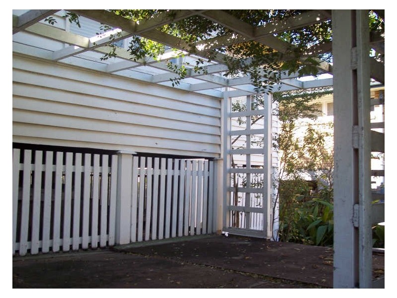 15 Myall Street, Norman Park QLD 4170