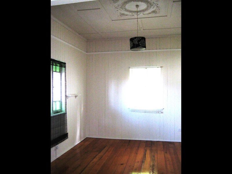 26 Brown Street, Camp Hill QLD 4152