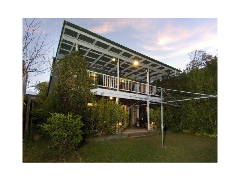 48 Newman Avenue, Camp Hill QLD 4152