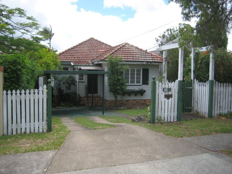 48 Newman Avenue, Camp Hill QLD 4152