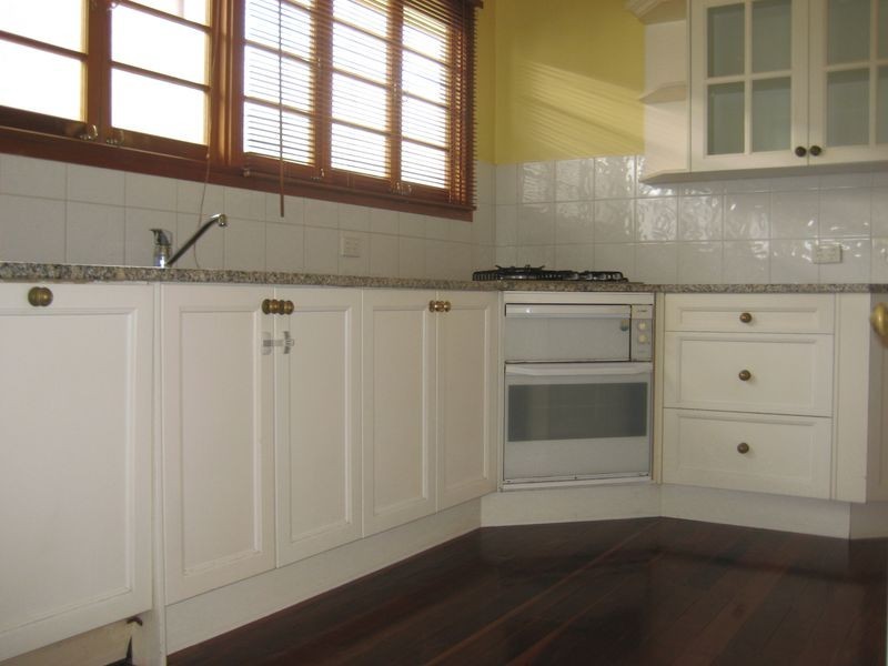 48 Newman Avenue, Camp Hill QLD 4152