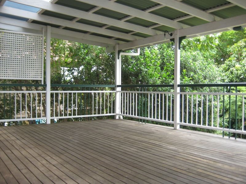 48 Newman Avenue, Camp Hill QLD 4152